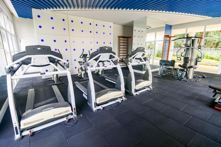 Apartamento para alugar com 138m², 3 quartos e 2 vagas Apartamento para alugar com 138m², 3 quartos e 2 vagasÁrea comum - Academia