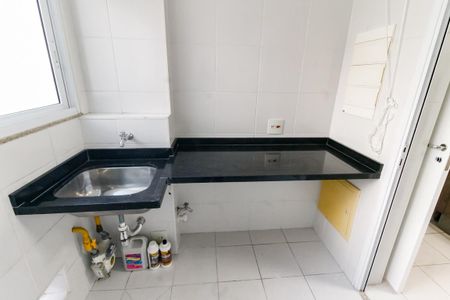 Apartamento para alugar com 138m², 3 quartos e 2 vagas Apartamento para alugar com 138m², 3 quartos e 2 vagasDetalhe da area de serviço