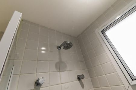 Apartamento para alugar com 138m², 3 quartos e 2 vagas Apartamento para alugar com 138m², 3 quartos e 2 vagasBanheiro da Suíte 2 - chuveiro