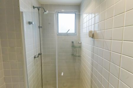 Apartamento para alugar com 138m², 3 quartos e 2 vagas Apartamento para alugar com 138m², 3 quartos e 2 vagasBanheiro da Suíte 1