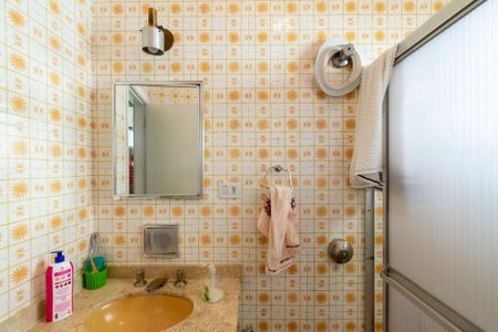 Casa à venda com 125m², 2 quartos e 1 vaga Casa à venda com 125m², 2 quartos e 1 vagaBanheiro Social