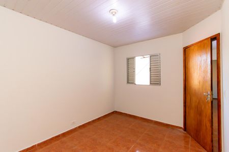 Quarto 2 de casa para alugar com 2 quartos, 56m² em São Lucas, São Paulo