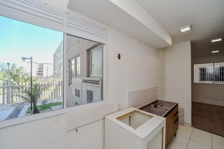 Apartamento à venda com 40m², 2 quartos e 1 vaga Apartamento à venda com 40m², 2 quartos e 1 vagaCozinha e Área de Serviço