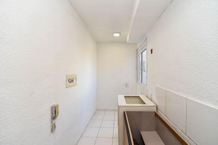 Apartamento à venda com 40m², 2 quartos e 1 vaga Apartamento à venda com 40m², 2 quartos e 1 vagaCozinha e Área de Serviço