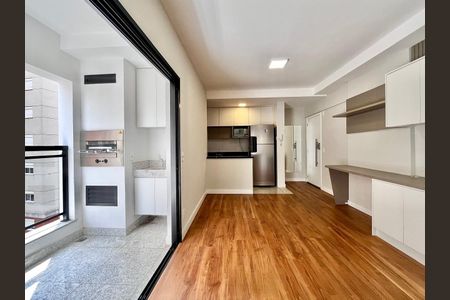 Sala de apartamento para alugar com 1 quarto, 51m² em Cambuí, Campinas