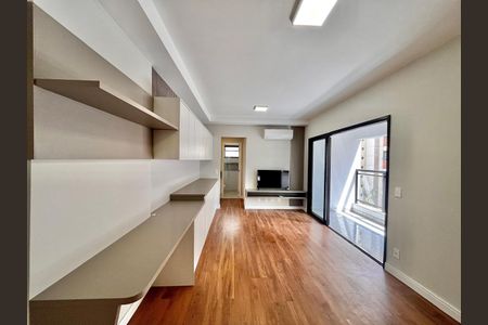Sala de apartamento para alugar com 1 quarto, 51m² em Cambuí, Campinas