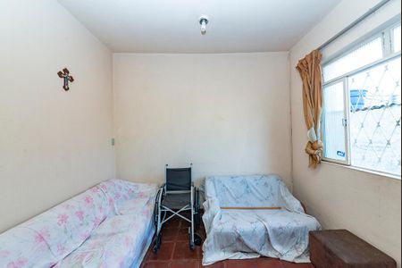 Casa à venda com 240m², 3 quartos e 2 vagas Casa à venda com 240m², 3 quartos e 2 vagasQuarto 1