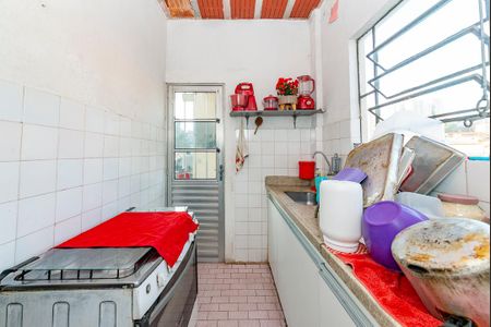 Casa à venda com 240m², 3 quartos e 2 vagas Casa à venda com 240m², 3 quartos e 2 vagasCasa 2