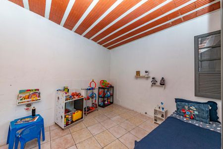 Casa à venda com 240m², 3 quartos e 2 vagas Casa à venda com 240m², 3 quartos e 2 vagasCasa 2