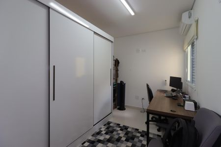 Apartamento à venda com 180m², 3 quartos e 3 vagasQuarto 2