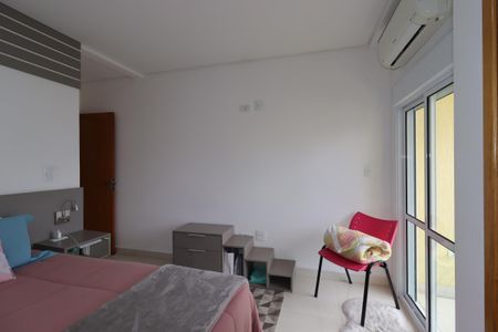 Apartamento à venda com 180m², 3 quartos e 3 vagasSuíte