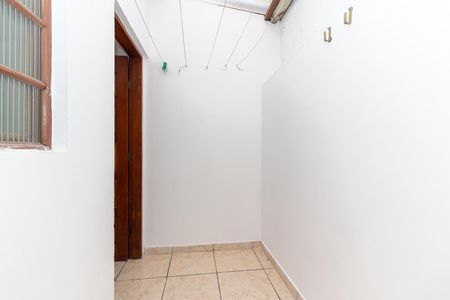 Casa de condomínio à venda com 65m², 2 quartos e 1 vagaÁrea de Serviço
