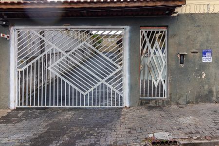 Casa de condomínio à venda com 65m², 2 quartos e 1 vagaFachada