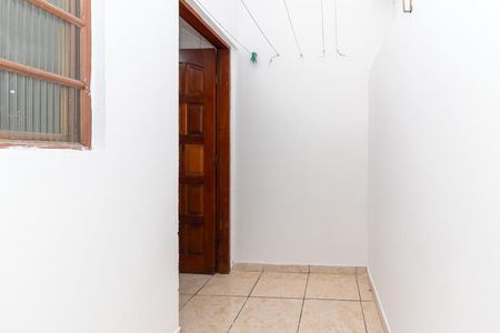 Casa de condomínio à venda com 65m², 2 quartos e 1 vagaÁrea de Serviço