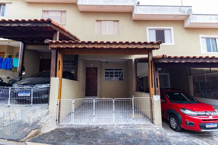 Casa de condomínio à venda com 65m², 2 quartos e 1 vagaFachada da Casa