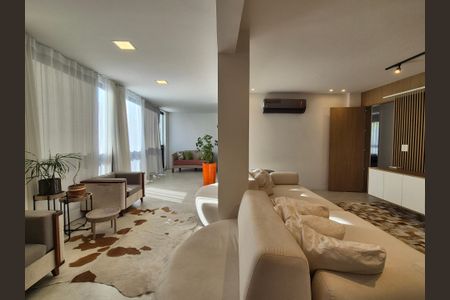 Apartamento à venda com 222m², 3 quartos e 2 vagas Apartamento à venda com 222m², 3 quartos e 2 vagasSala