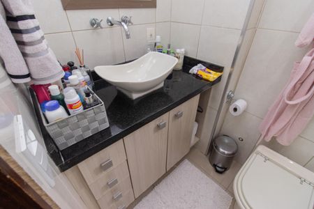 Apartamento à venda com 97m², 3 quartos e 2 vagas Apartamento à venda com 97m², 3 quartos e 2 vagasBanheiro da Suíte