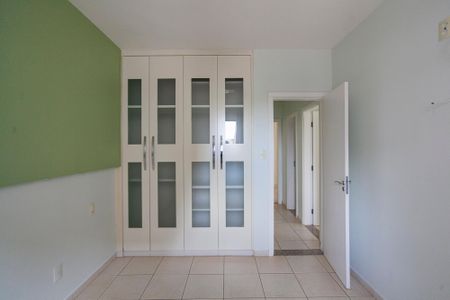 Apartamento para alugar com 214m², 3 quartos e 3 vagas Apartamento para alugar com 214m², 3 quartos e 3 vagasSuite