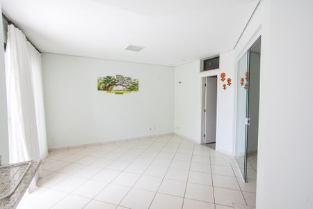 Apartamento para alugar com 214m², 3 quartos e 3 vagas Apartamento para alugar com 214m², 3 quartos e 3 vagasChurrasqueira