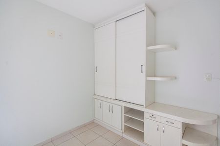 Apartamento para alugar com 214m², 3 quartos e 3 vagas Apartamento para alugar com 214m², 3 quartos e 3 vagasQuarto 2