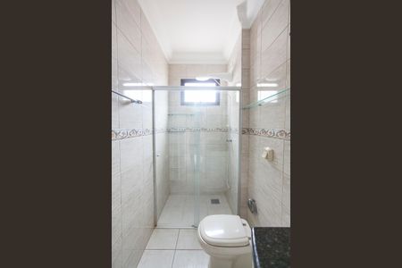 Apartamento para alugar com 214m², 3 quartos e 3 vagas Apartamento para alugar com 214m², 3 quartos e 3 vagasBanheiro da Suite