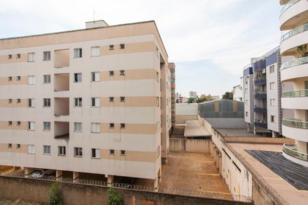 Apartamento para alugar com 214m², 3 quartos e 3 vagas Apartamento para alugar com 214m², 3 quartos e 3 vagasVista da Suite