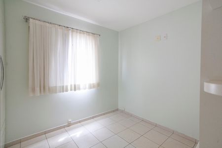 Apartamento para alugar com 214m², 3 quartos e 3 vagas Apartamento para alugar com 214m², 3 quartos e 3 vagasQuarto 2