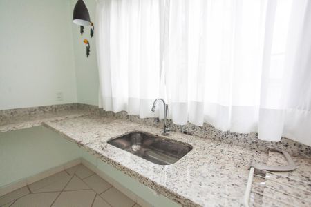 Apartamento para alugar com 214m², 3 quartos e 3 vagas Apartamento para alugar com 214m², 3 quartos e 3 vagasChurrasqueira