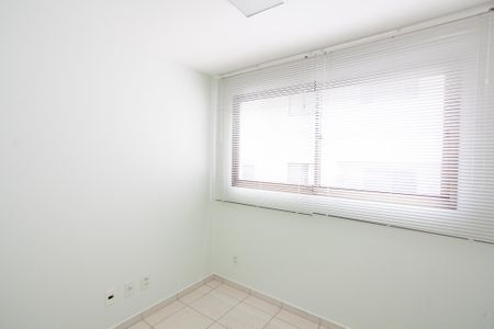 Apartamento para alugar com 214m², 3 quartos e 3 vagas Apartamento para alugar com 214m², 3 quartos e 3 vagasQuarto 4