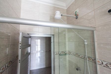 Apartamento para alugar com 214m², 3 quartos e 3 vagas Apartamento para alugar com 214m², 3 quartos e 3 vagasBanheiro Social 2