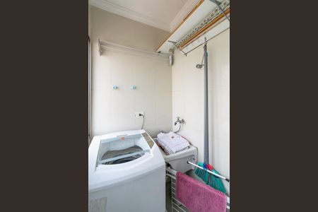 Apartamento à venda com 67m², 2 quartos e 2 vagas Apartamento à venda com 67m², 2 quartos e 2 vagasÁrea de Serviço