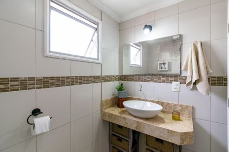 Apartamento à venda com 67m², 2 quartos e 2 vagas Apartamento à venda com 67m², 2 quartos e 2 vagasBanheiro