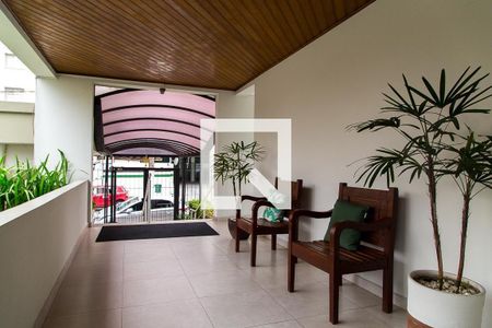 Apartamento à venda com 67m², 2 quartos e 2 vagas Apartamento à venda com 67m², 2 quartos e 2 vagasHall