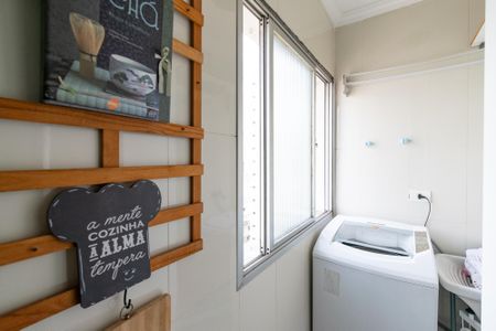 Apartamento à venda com 67m², 2 quartos e 2 vagas Apartamento à venda com 67m², 2 quartos e 2 vagasÁrea de Serviço