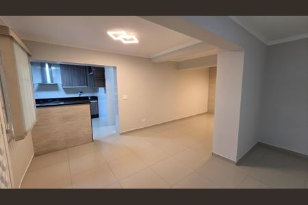 Sala de casa para alugar com 4 quartos, 365m² em Vila Tupi, Praia Grande
