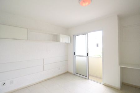 Casa de condomínio à venda com 150m², 4 quartos e 2 vagasSuíte 3