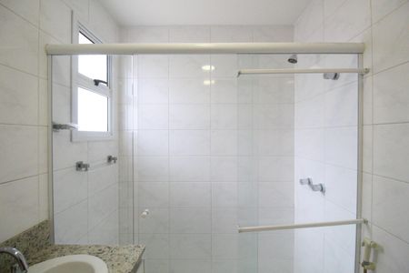 Casa de condomínio à venda com 150m², 4 quartos e 2 vagasBanheiro da Suíte 3