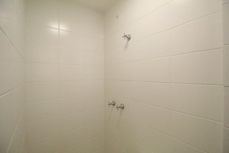 Casa de condomínio à venda com 150m², 4 quartos e 2 vagasBanheiro de Serviço