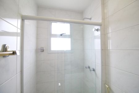 Casa de condomínio à venda com 150m², 4 quartos e 2 vagasBanheiro da Suíte 1