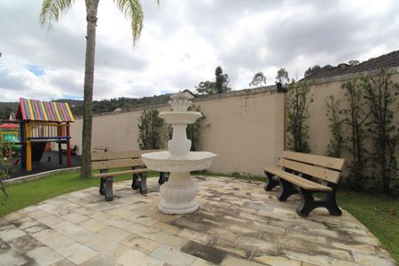 Casa de condomínio à venda com 150m², 4 quartos e 2 vagasÁrea comum