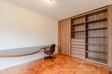 Apartamento para alugar com 170m², 4 quartos e 2 vagasQuarto 3