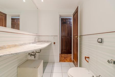 Apartamento para alugar com 170m², 4 quartos e 2 vagasBanheiro Social