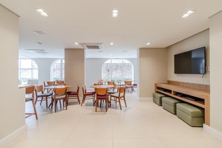 Apartamento para alugar com 170m², 4 quartos e 2 vagasÁrea comum - Salão de festas