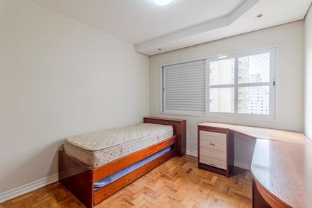 Apartamento para alugar com 170m², 4 quartos e 2 vagasQuarto 2