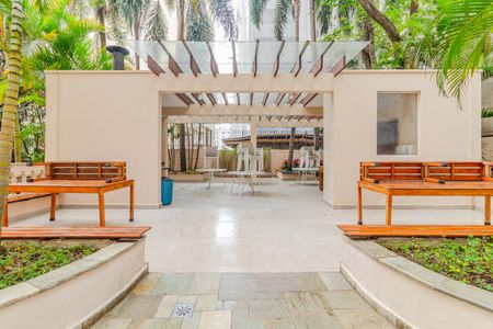 Apartamento para alugar com 170m², 4 quartos e 2 vagasÁrea comum - Churrasqueira