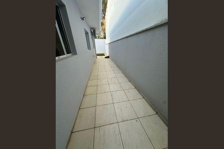 Casa à venda com 125m², 3 quartos e 2 vagas Casa à venda com 125m², 3 quartos e 2 vagasÁrea Externa