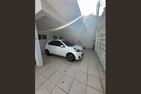 Casa à venda com 125m², 3 quartos e 2 vagas Casa à venda com 125m², 3 quartos e 2 vagasGaragem