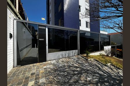 Apartamento à venda com 83m², 3 quartos e 3 vagasFachada