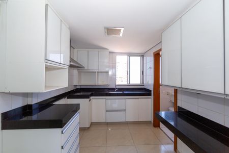 Apartamento à venda com 83m², 3 quartos e 3 vagasCozinha