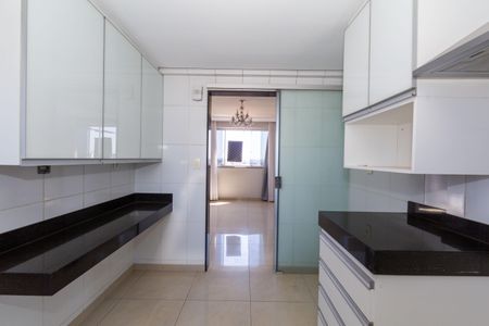 Apartamento à venda com 83m², 3 quartos e 3 vagasCozinha
